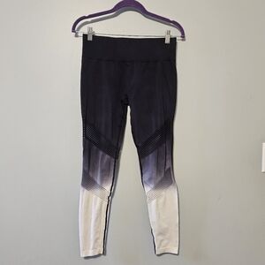 Forever 21 Black and White Ombre Legging